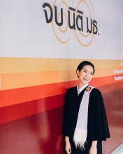 ผลงานการแต่งหน้า/ทำผม มหาวิทยาลัยธรรมศาสตร์