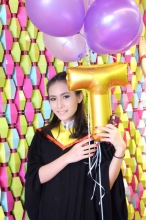 ผลงานการแต่งหน้า/ทำผม มหาวิทยาลัยกรุงเทพ